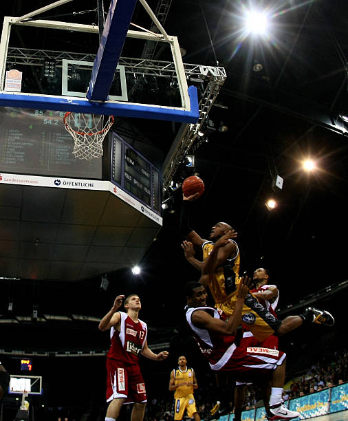 探讨姆巴佩 探讨姆巴佩